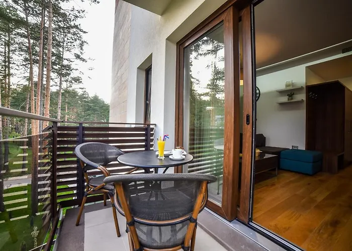 Buket * 兹拉蒂博尔